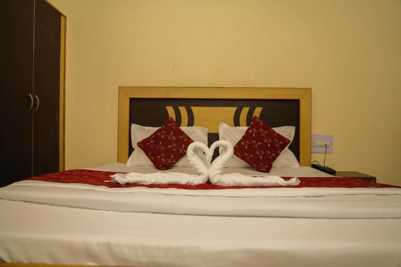 Hotel Grass Land Manāli エクステリア 写真
